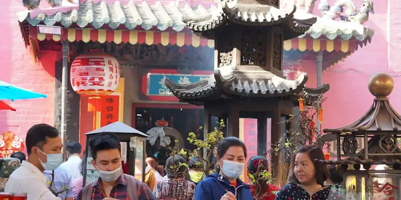 Kinh nghiệm tham quan và lưu ý khi chiêm bái chùa Ngọc Hoàng
